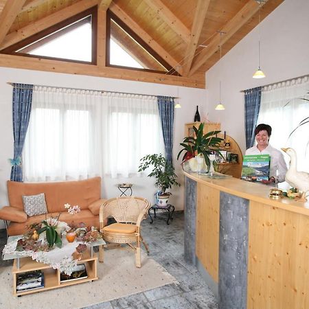 Gaestehaus Ortner Liesing ภายนอก รูปภาพ