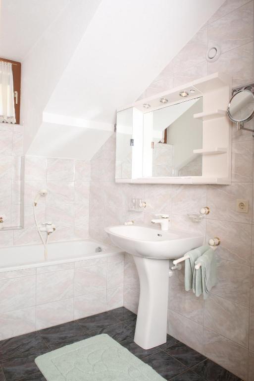 Gaestehaus Ortner Liesing ห้อง รูปภาพ
